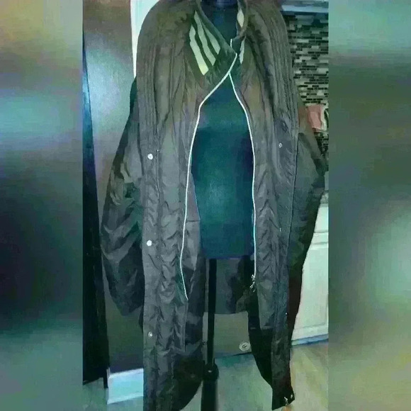 Coogi puffer jacket 4X. Vintage coogi. Perfect condition. Beautiful stylish jack - Picture 11 of 13